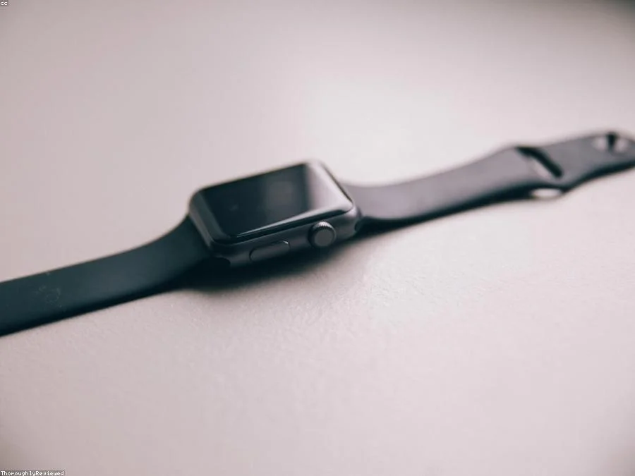 Apple Watch Series 8 45mm GPS - zdjecie glowne