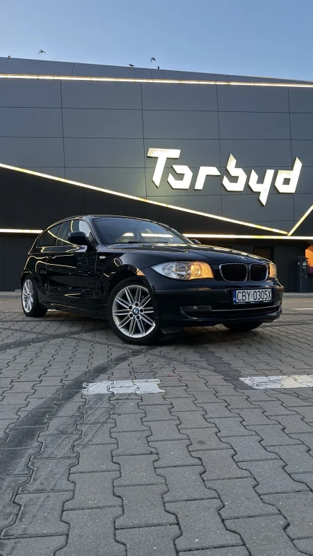 BMW 116i 2.0 Benzyna | 2010 | Manual | 250 000 km - zdjecie glowne