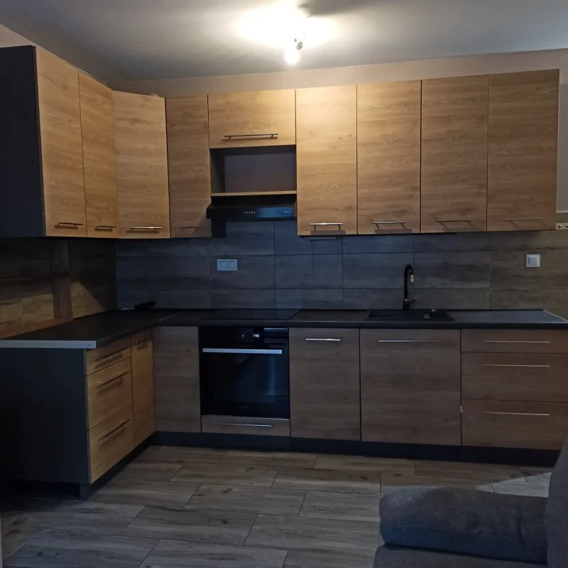 Mieszkanie w Krakowie z drewnianą sypialnią, 34m2, Wzgórza Krzesławickie - zdjecie glowne