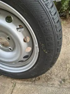 Koło opona zapasowe rezerwa Dacia Logan van 185/65 R 15