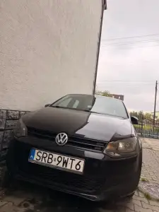 Auto volkswagen polo