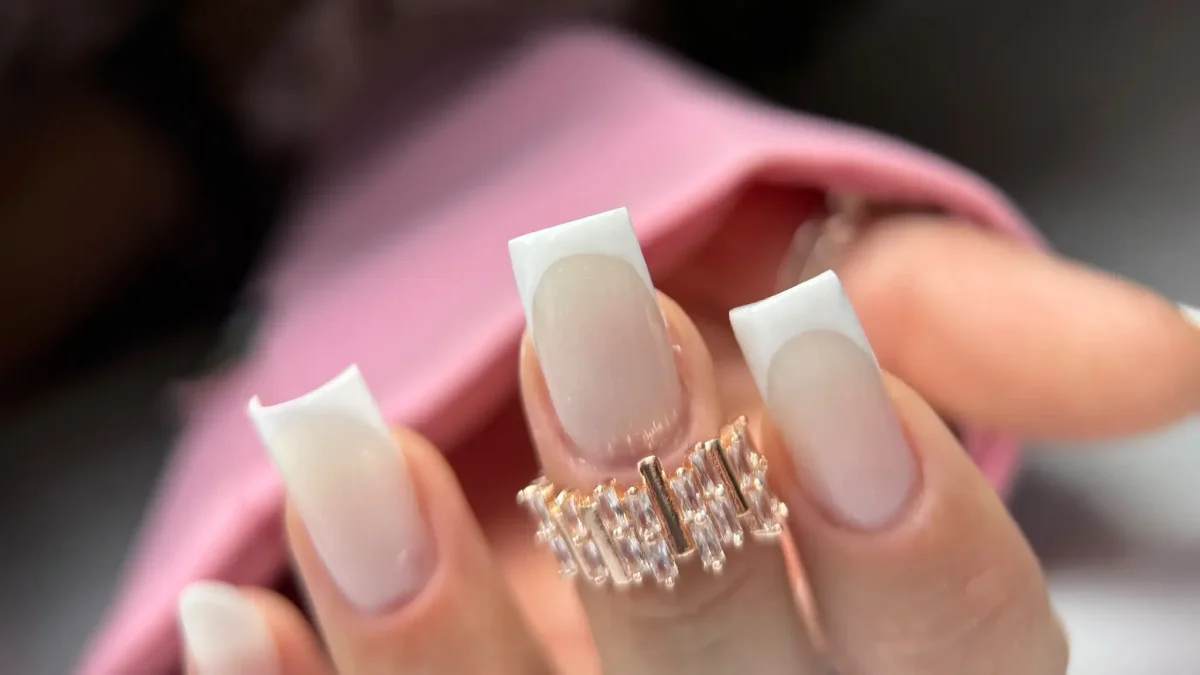 Mobilna stylizacja paznokci – Hybryda, Żel, Przedłużanie – Paula Beauty Nails - zdjęcie 4