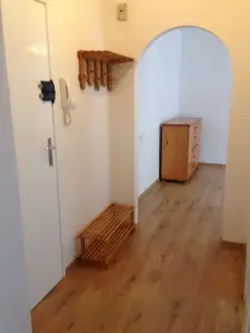 Wynajem Mokotow 2 pokojowe mieszkanie z balkonem