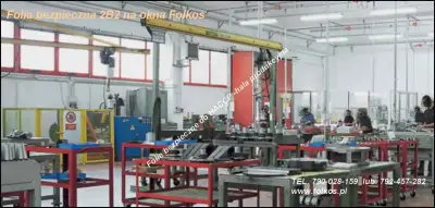 Folie bezpieczne i antywłamaniowe- folie wzmacniające strukture szyby Oklejanie - miniatura 6