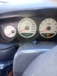 chrysler neon 2 - miniatura 3