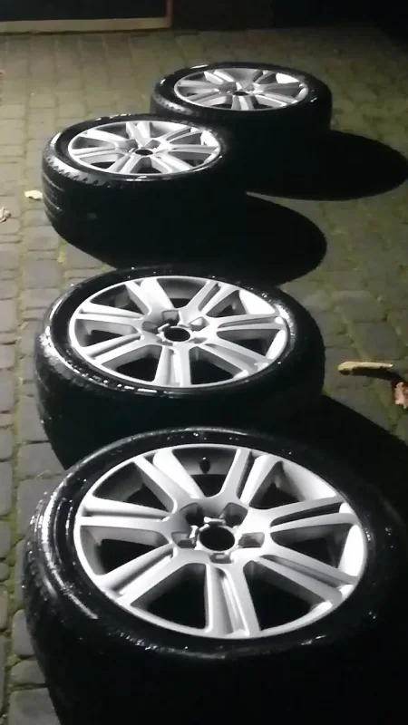 Audi Komplet na Zimę 19.22 Alufelgi 17 Zima Polecam 225/50 - zdjęcie 1