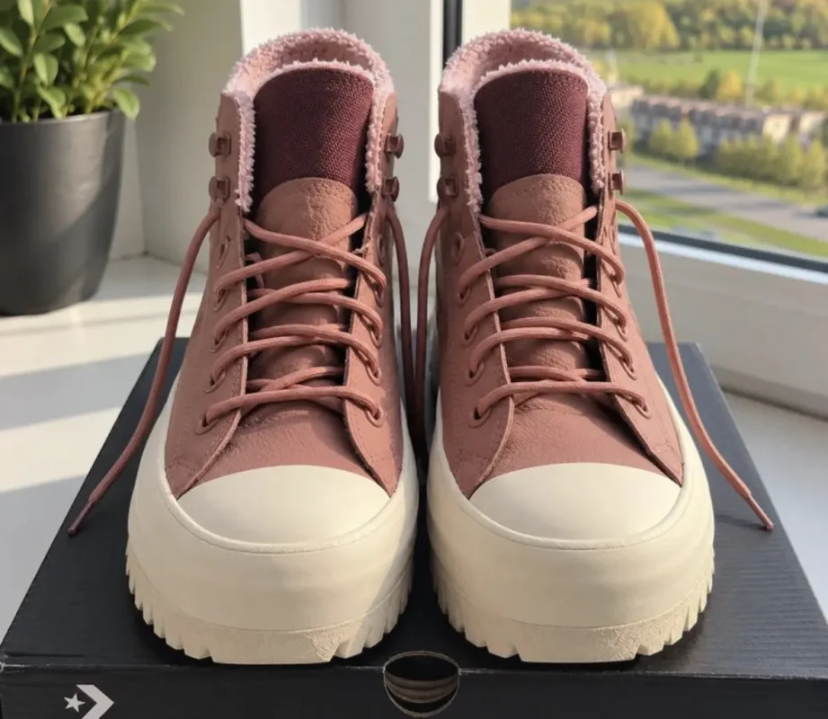 Converse CTAS Lugged 2.0 CC Hi rozmiar 39.5 różowe - zdjęcie 1