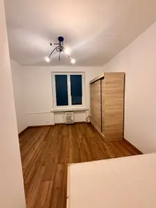 DO WYNAJĘCIA KAWALERKA W ZABRZU - miniatura 6